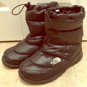 North face men’s snow boots 13